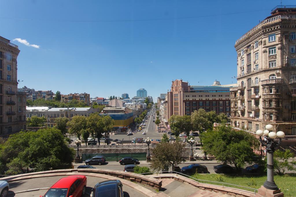 Central Area Apartments Киев Екстериор снимка