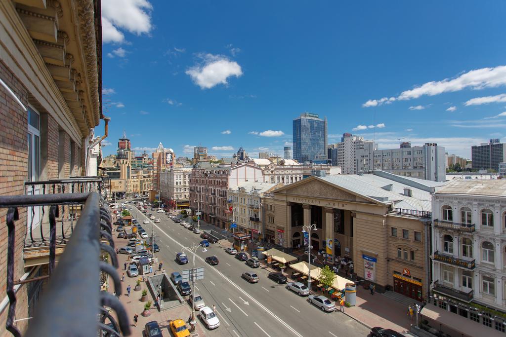 Central Area Apartments Киев Екстериор снимка