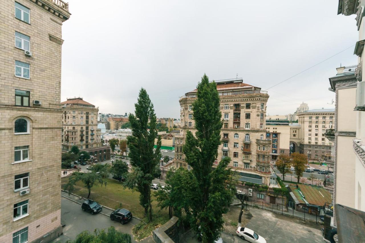 Central Area Apartments Киев Екстериор снимка