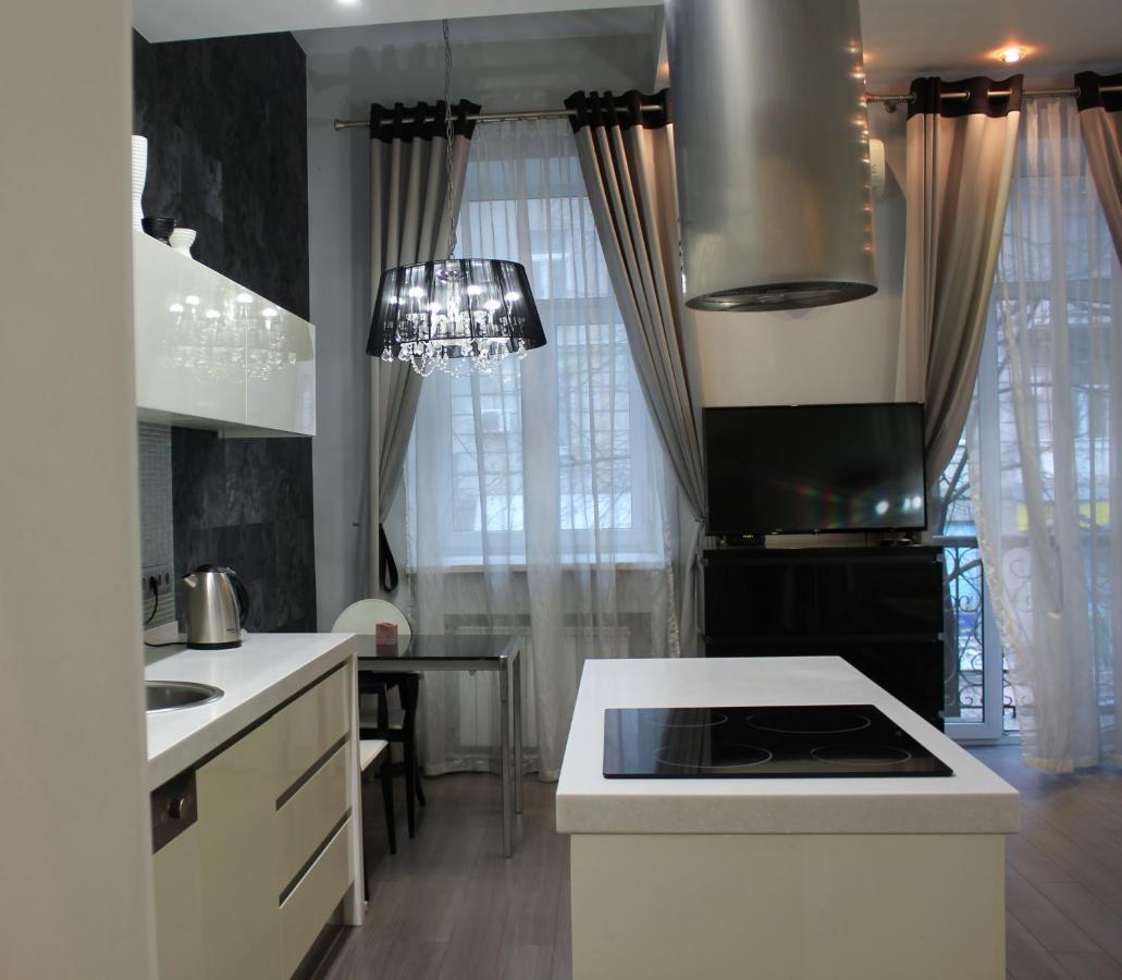 Central Area Apartments Киев Екстериор снимка